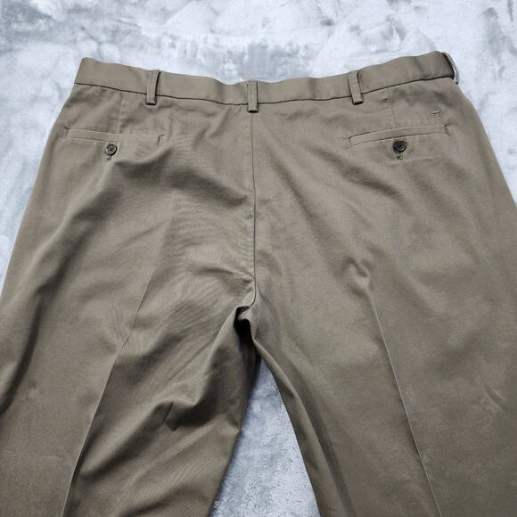 HAGGAR Pants Mens 42X29 Brown Premium No Iron Khaki Classic Fit No Iron Khaki - Picture 3 of 13